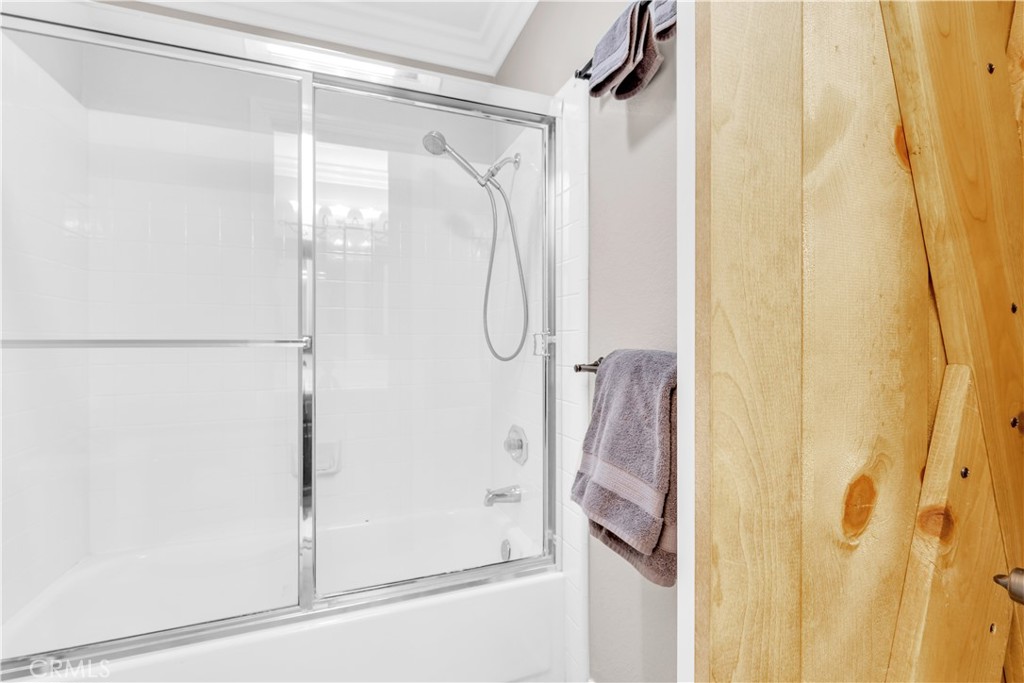 21271 Eastglen Drive