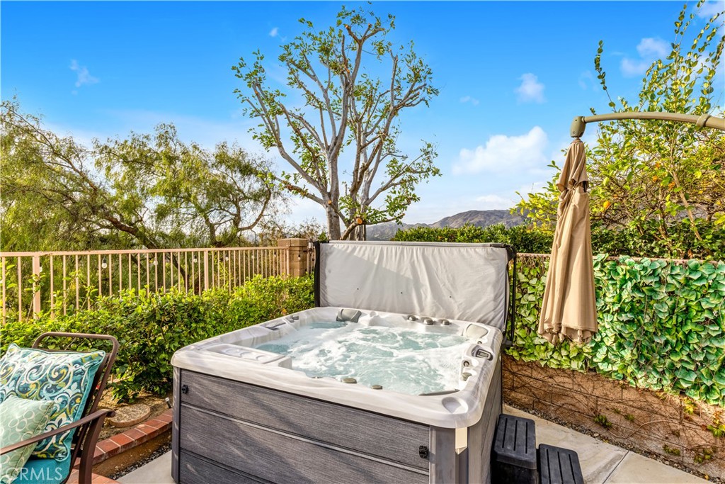 21271 Eastglen Drive