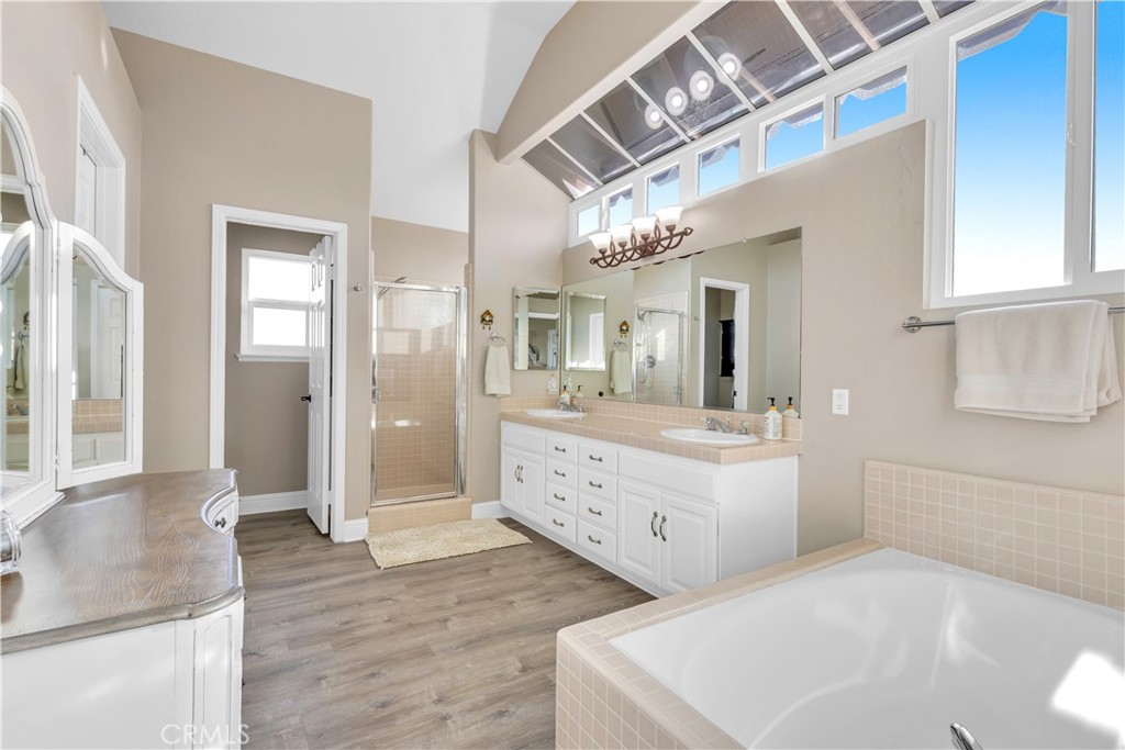 21271 Eastglen Drive