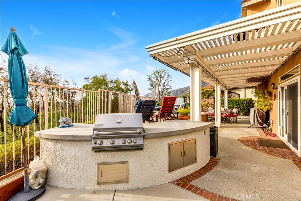 21271 Eastglen Drive