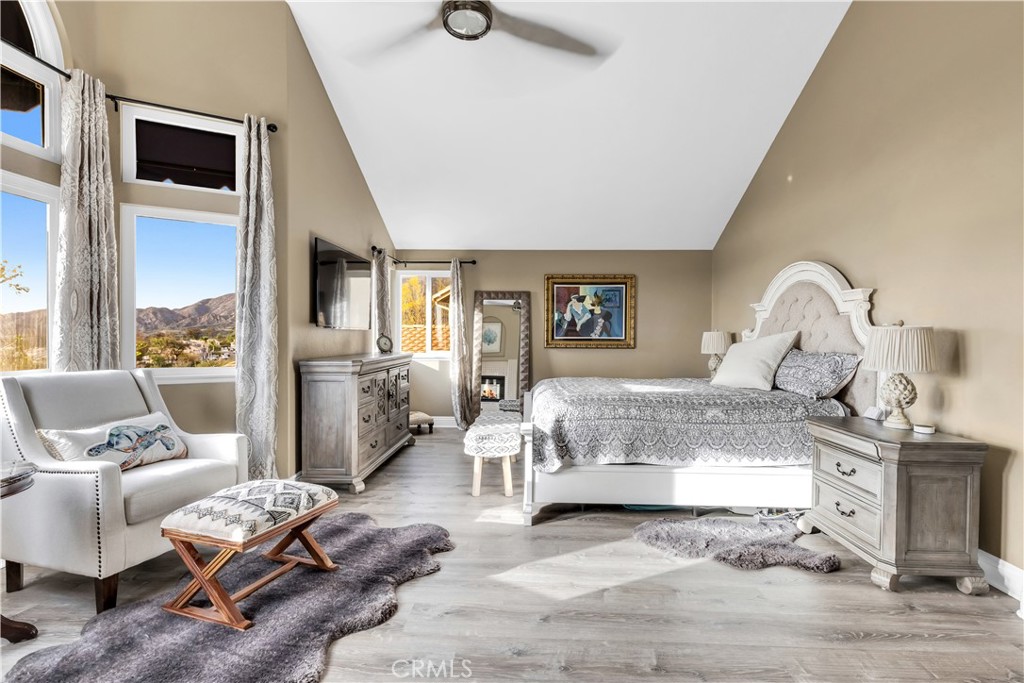 21271 Eastglen Drive