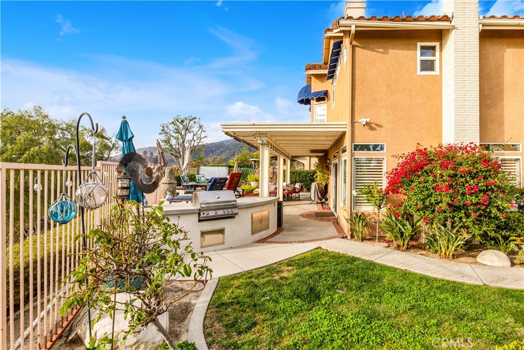 21271 Eastglen Drive