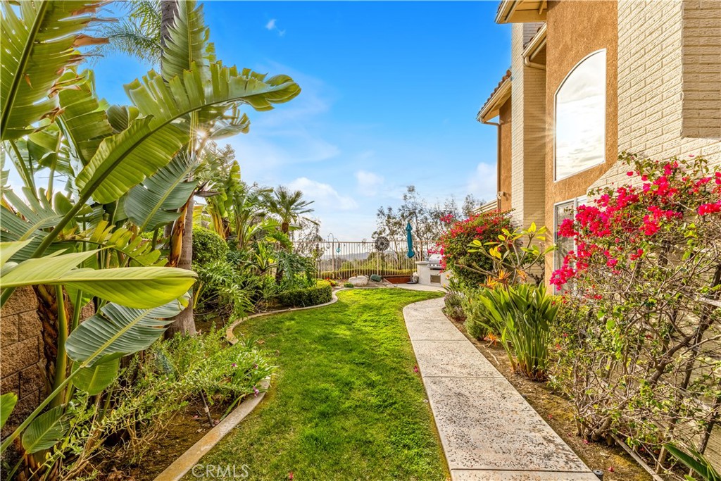 21271 Eastglen Drive