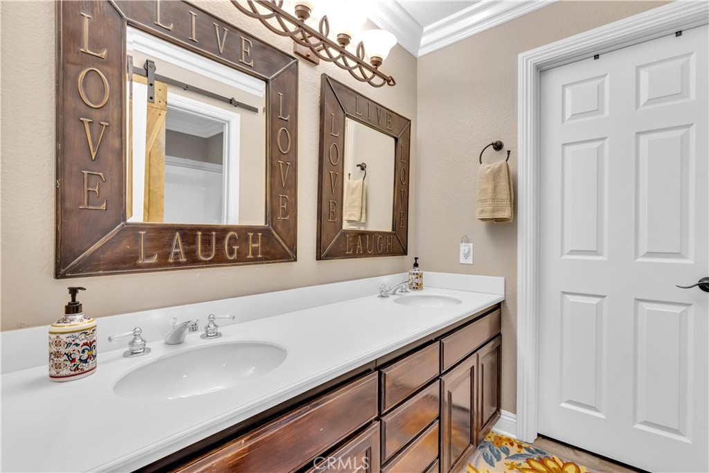 21271 Eastglen Drive