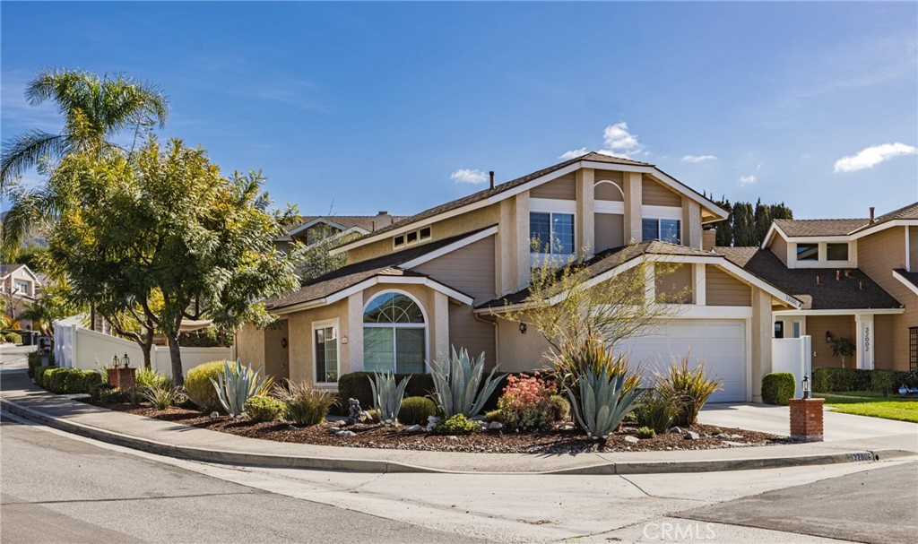 32006 Pleasant Glen Road