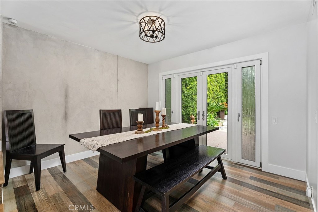 17212 Lynn Lane