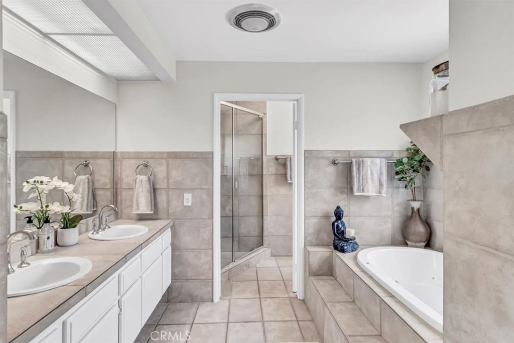 17212 Lynn Lane