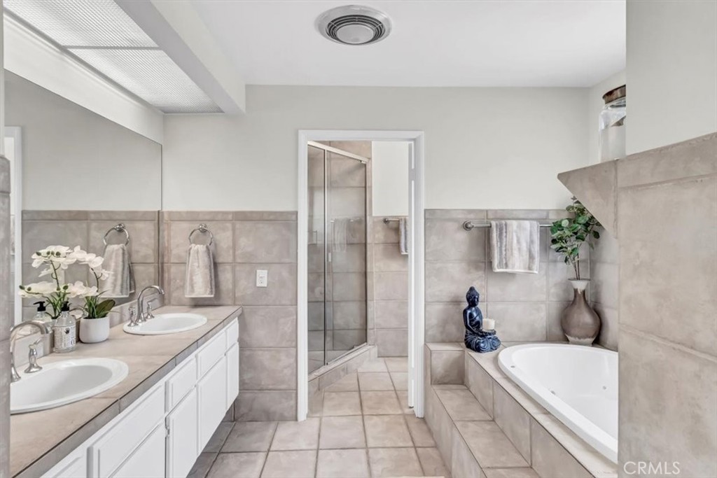 17212 Lynn Lane