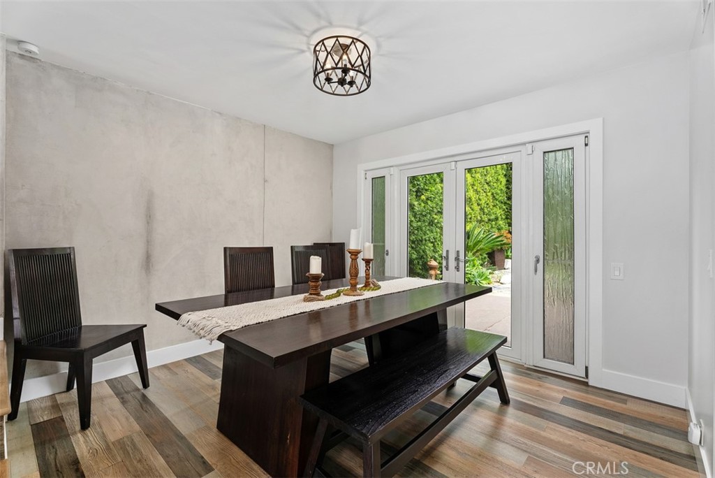 17212 Lynn Lane