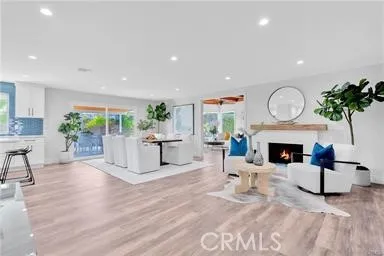 8042 Sail Circle