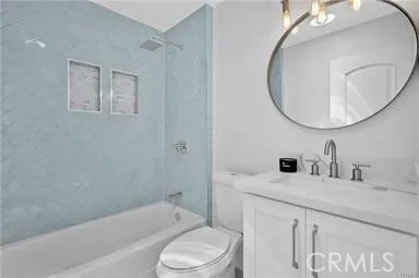 8042 Sail Circle