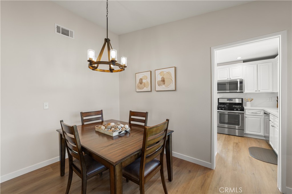 7052 Mountain Avenue