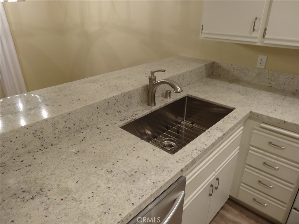 2960 Champion Way 1809