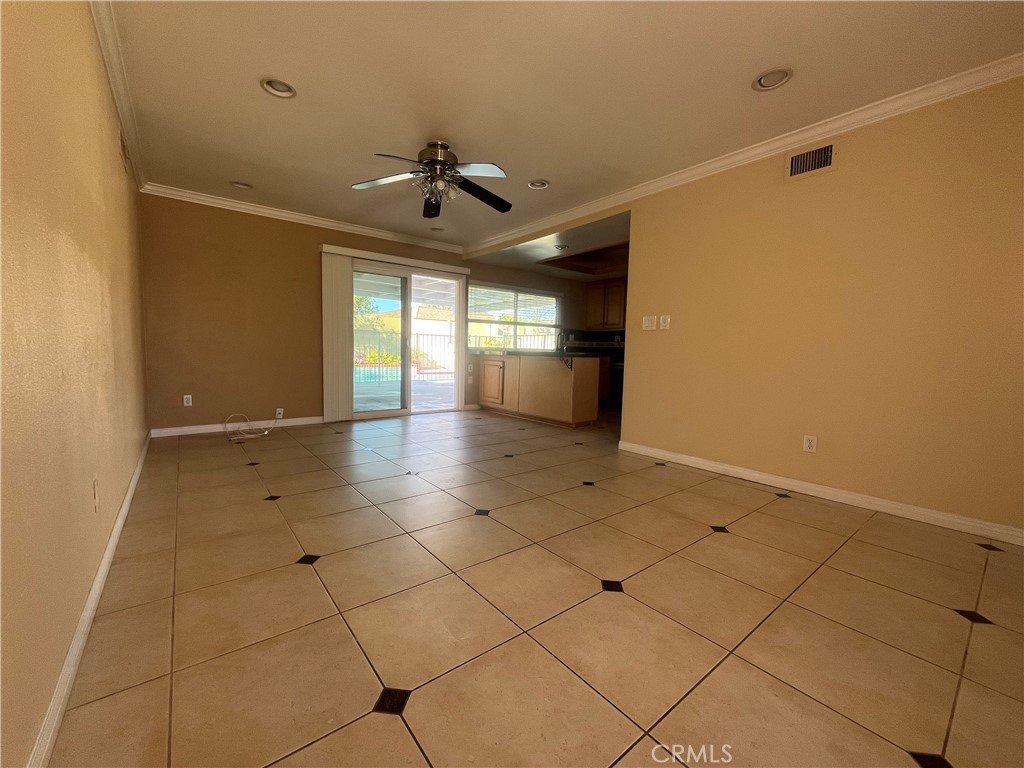 10205 Bunting Avenue