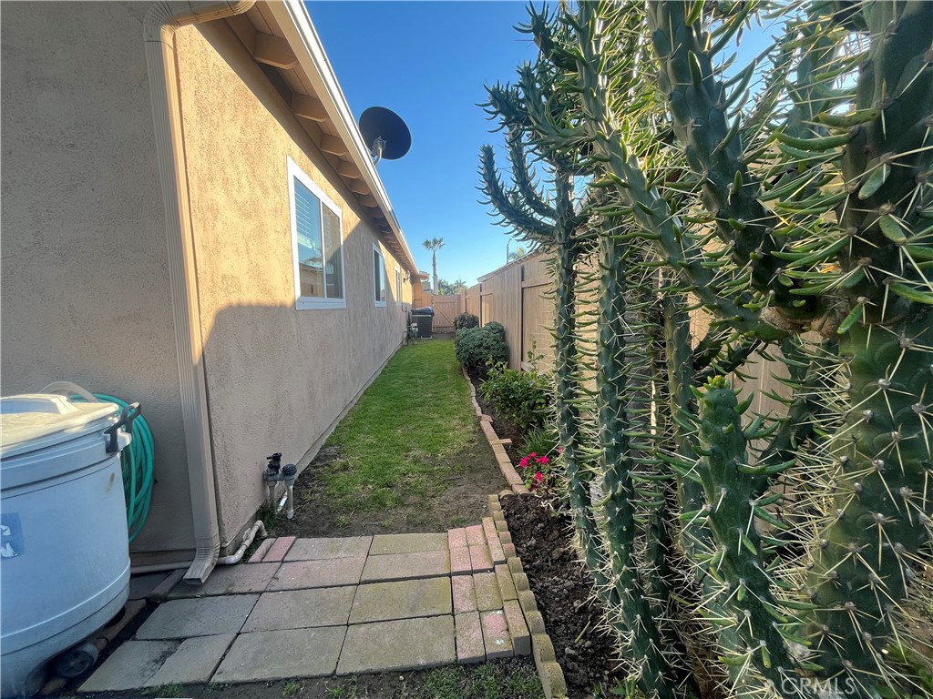 10205 Bunting Avenue