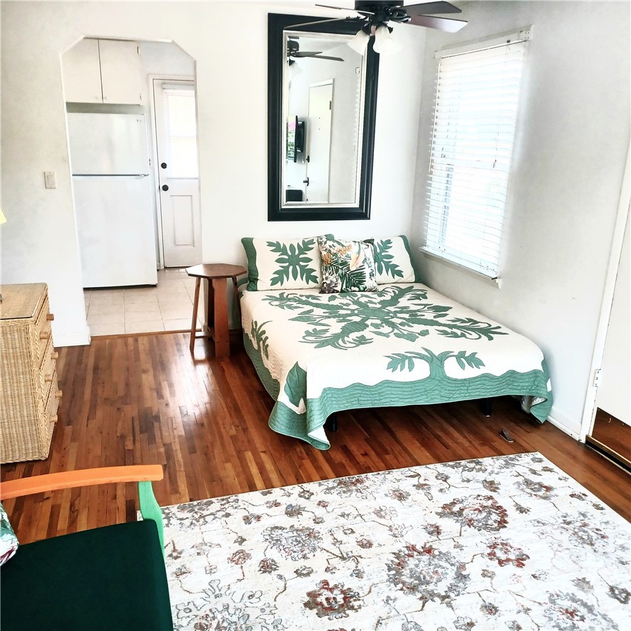 212 S Calle Seville A