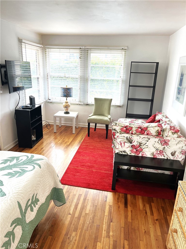 212 S Calle Seville A