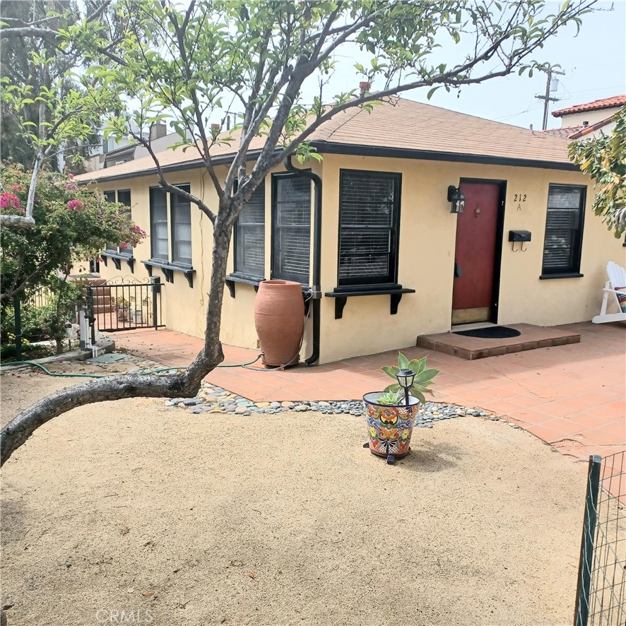 212 S Calle Seville A