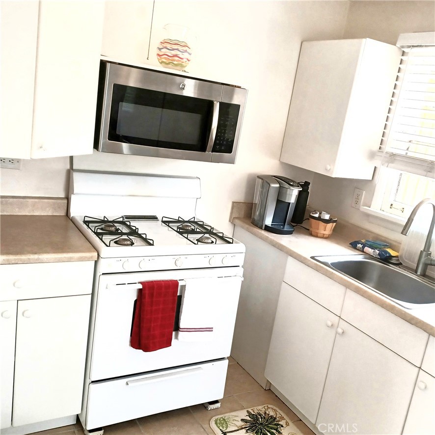 212 S Calle Seville A