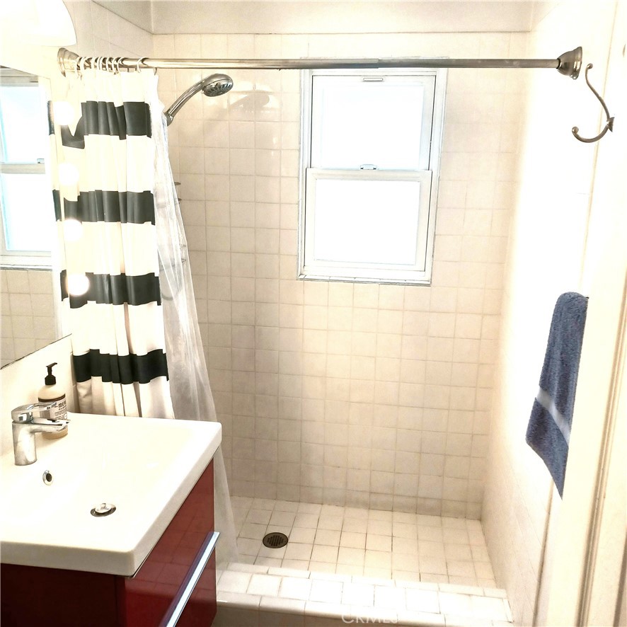 212 S Calle Seville A