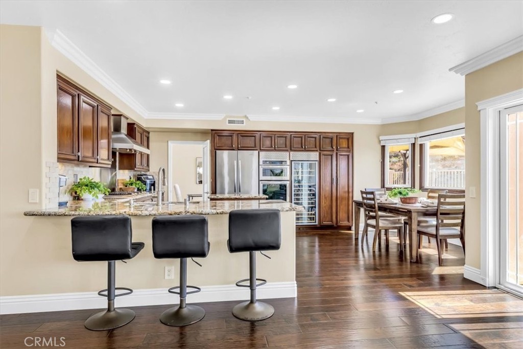 1503 Avenida De Nogales