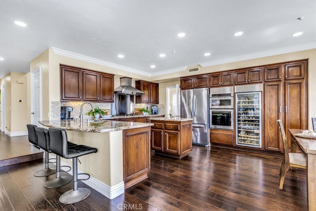 1503 Avenida De Nogales