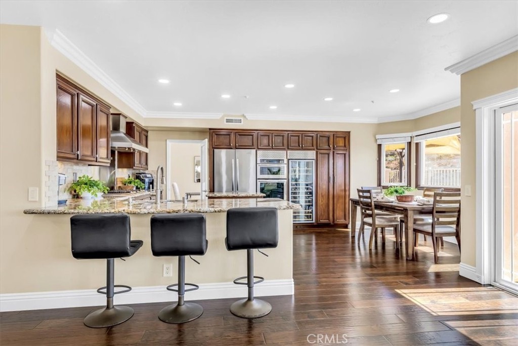 1503 Avenida De Nogales