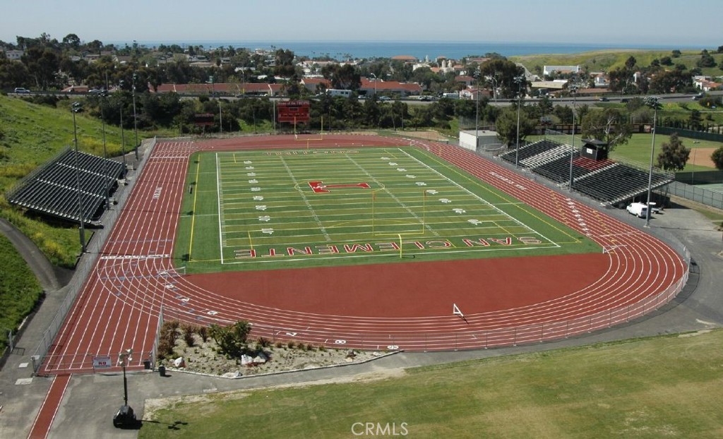 1503 Avenida De Nogales