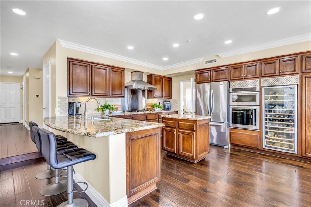 1503 Avenida De Nogales