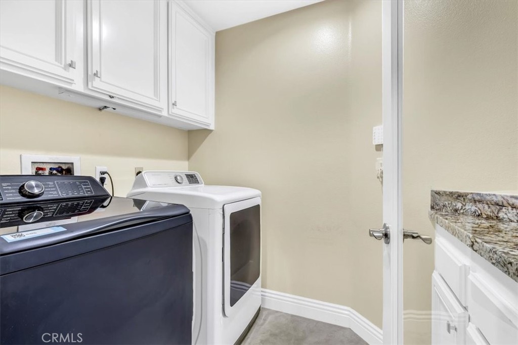 1503 Avenida De Nogales