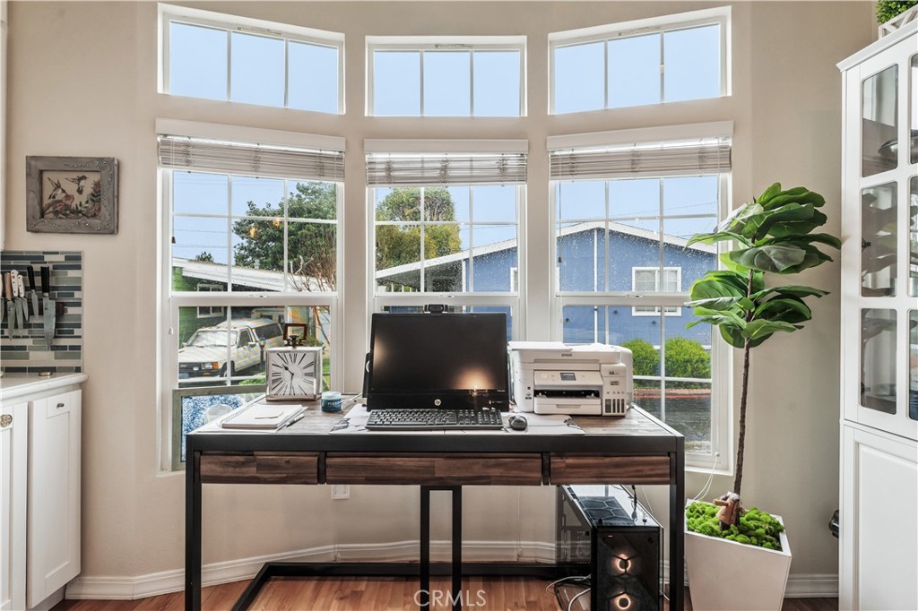 16444 Bolsa Chica Street 14