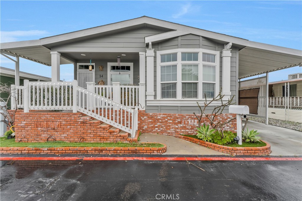 16444 Bolsa Chica Street 14