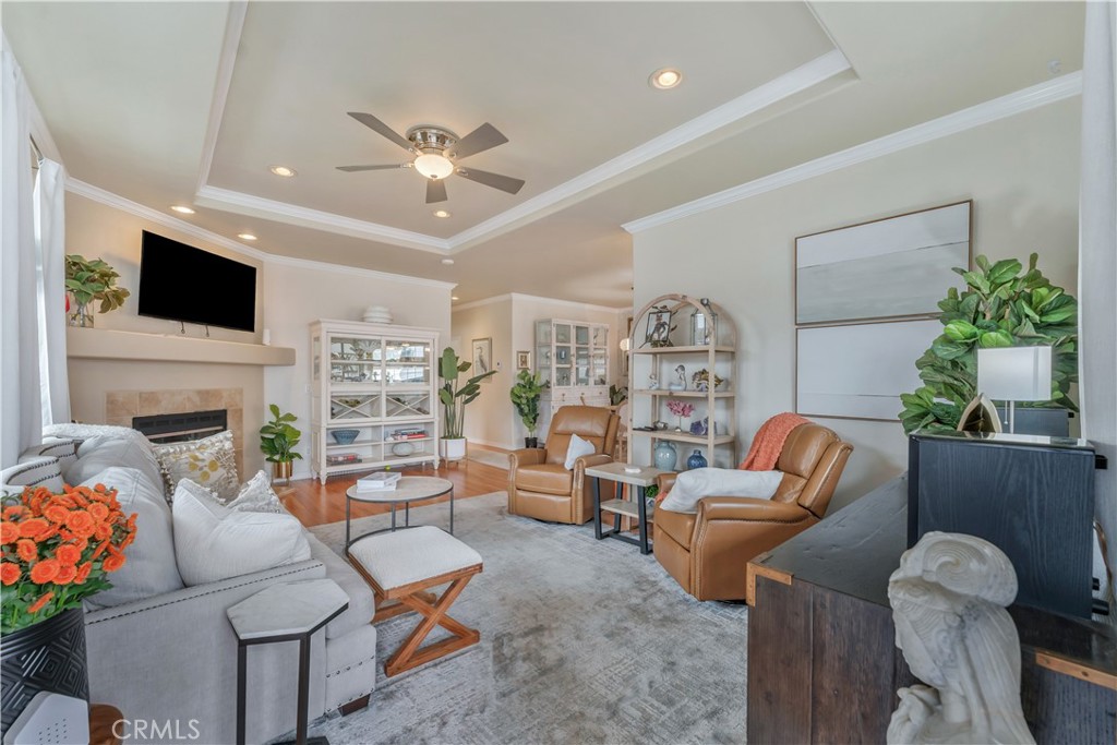 16444 Bolsa Chica Street 14