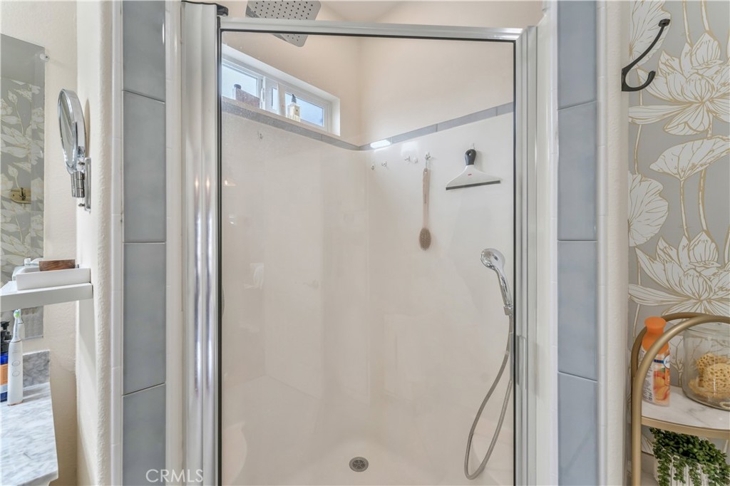 16444 Bolsa Chica Street 14