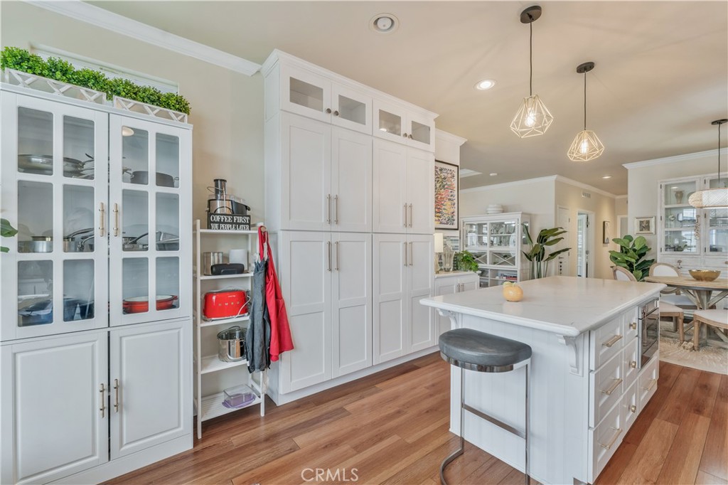 16444 Bolsa Chica Street 14