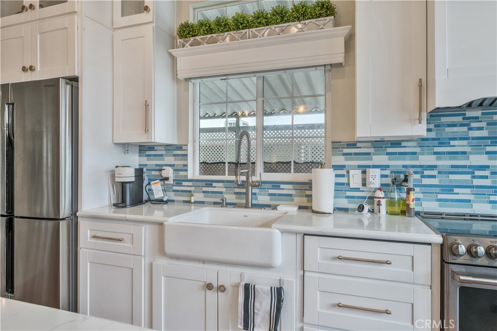 16444 Bolsa Chica Street 14