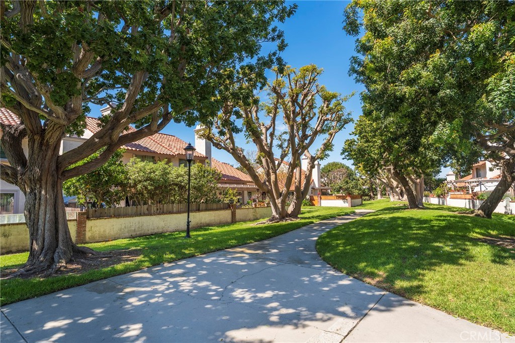 20916 Coastview Lane