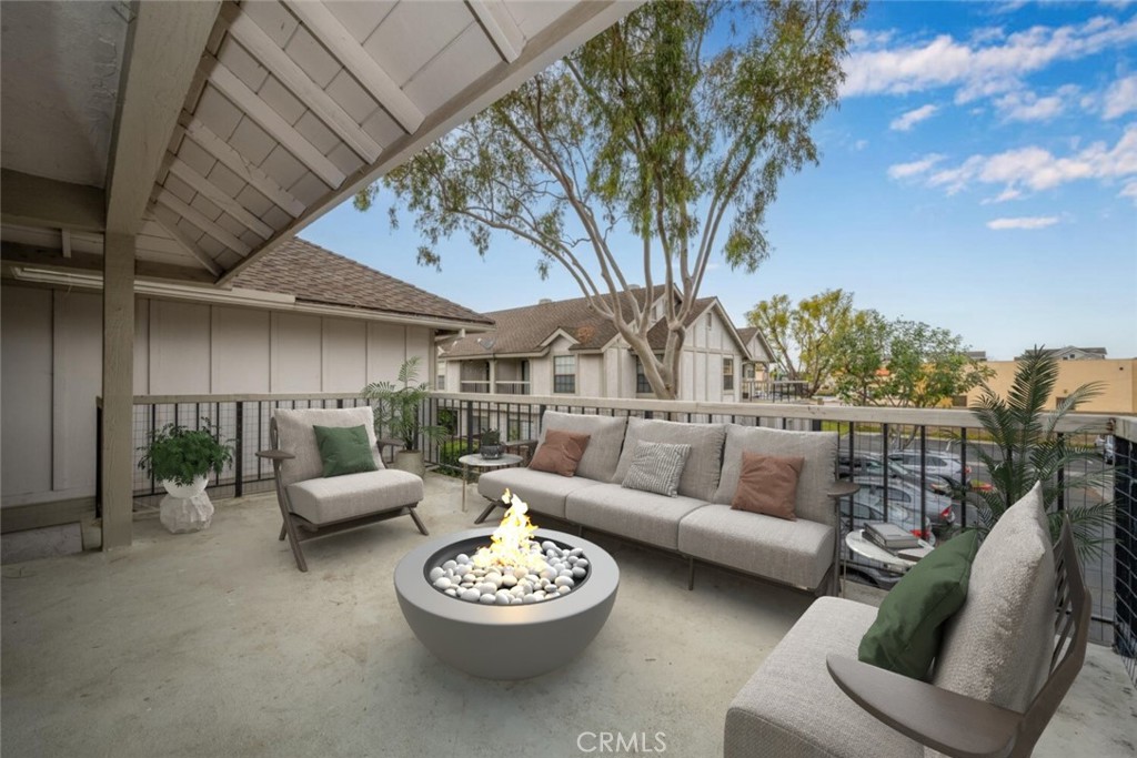 9051 Brownstone Circle