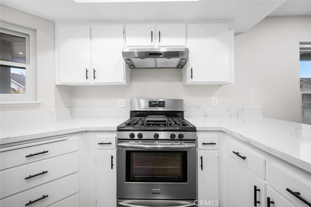 9051 Brownstone Circle