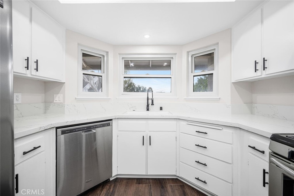 9051 Brownstone Circle