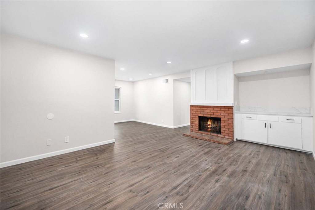 9051 Brownstone Circle