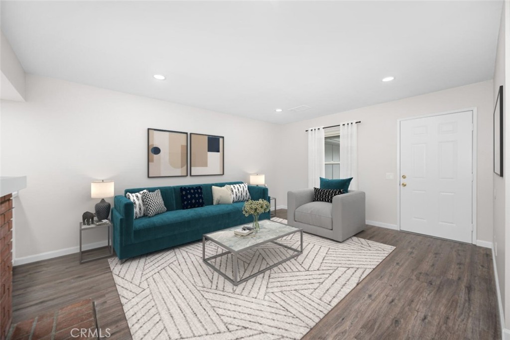 9051 Brownstone Circle