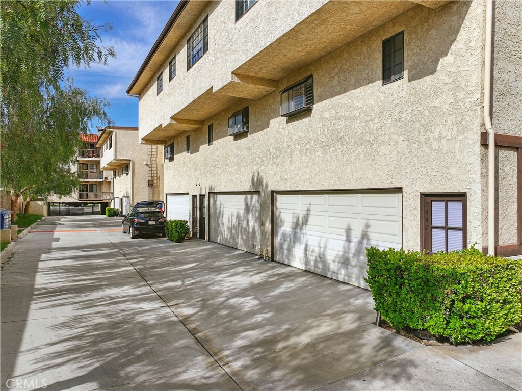 5447 E Centralia Street