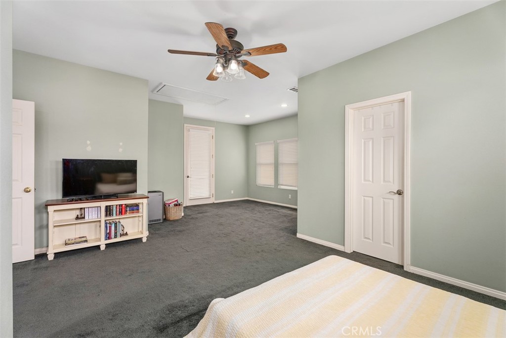 8381 Lomond Drive