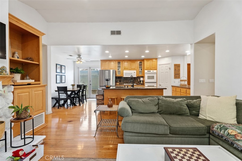 8381 Lomond Drive