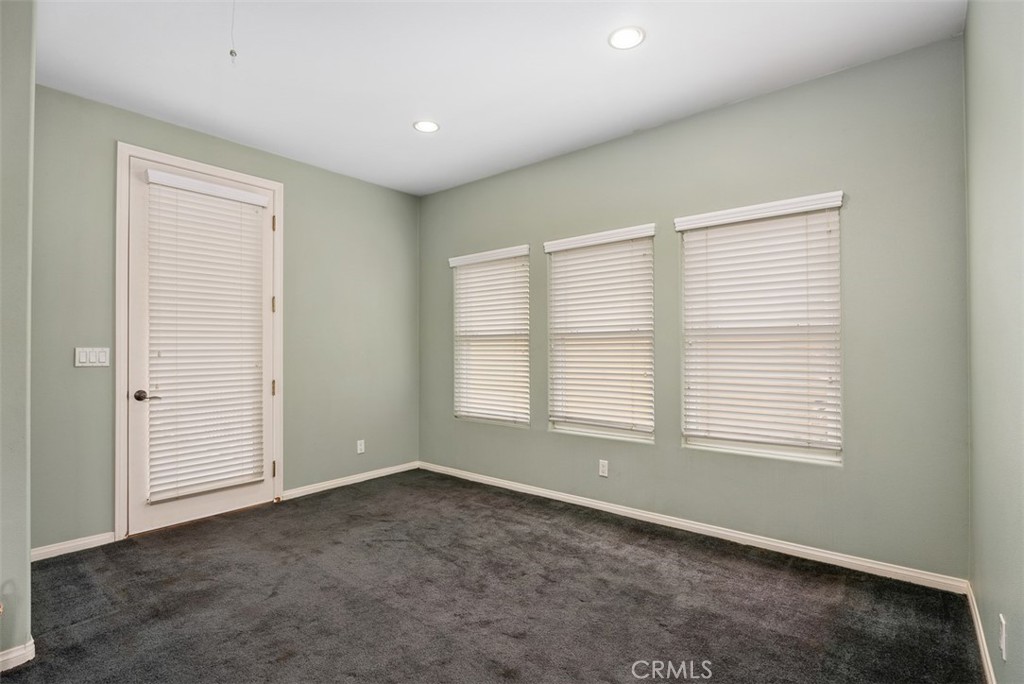 8381 Lomond Drive