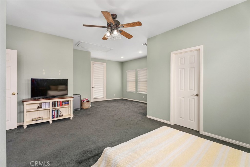 8381 Lomond Drive