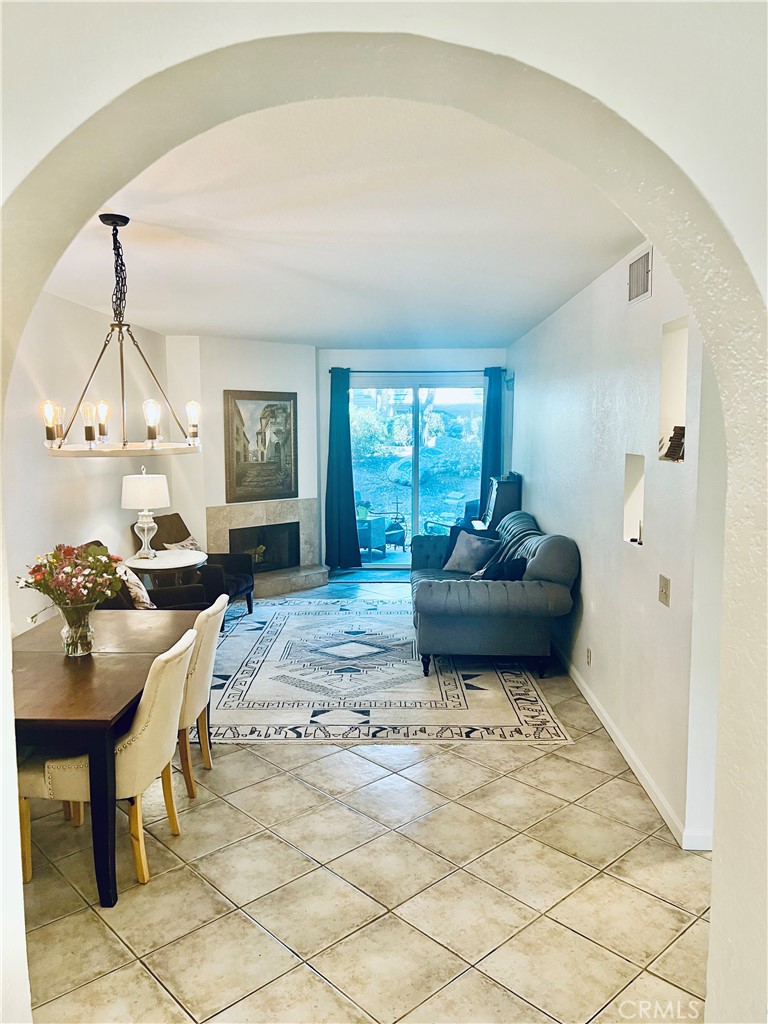 3710 S Bear Street 90