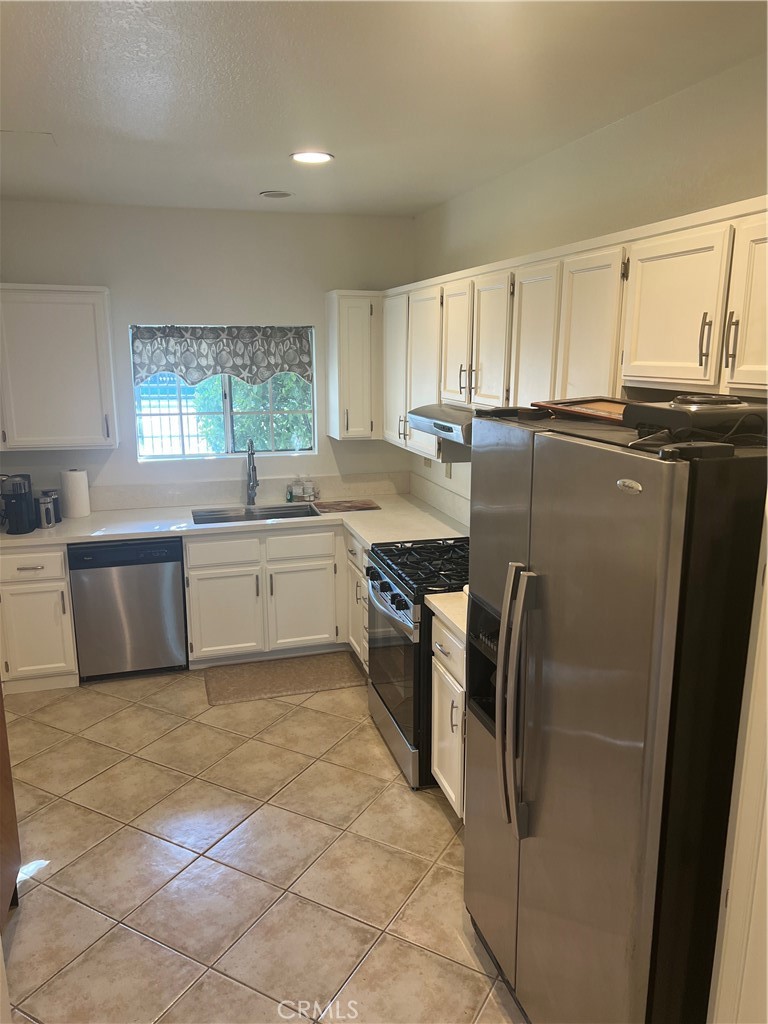 3710 S Bear Street 90