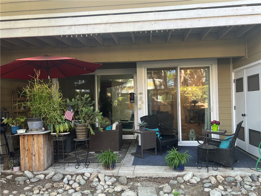 3710 S Bear Street 90